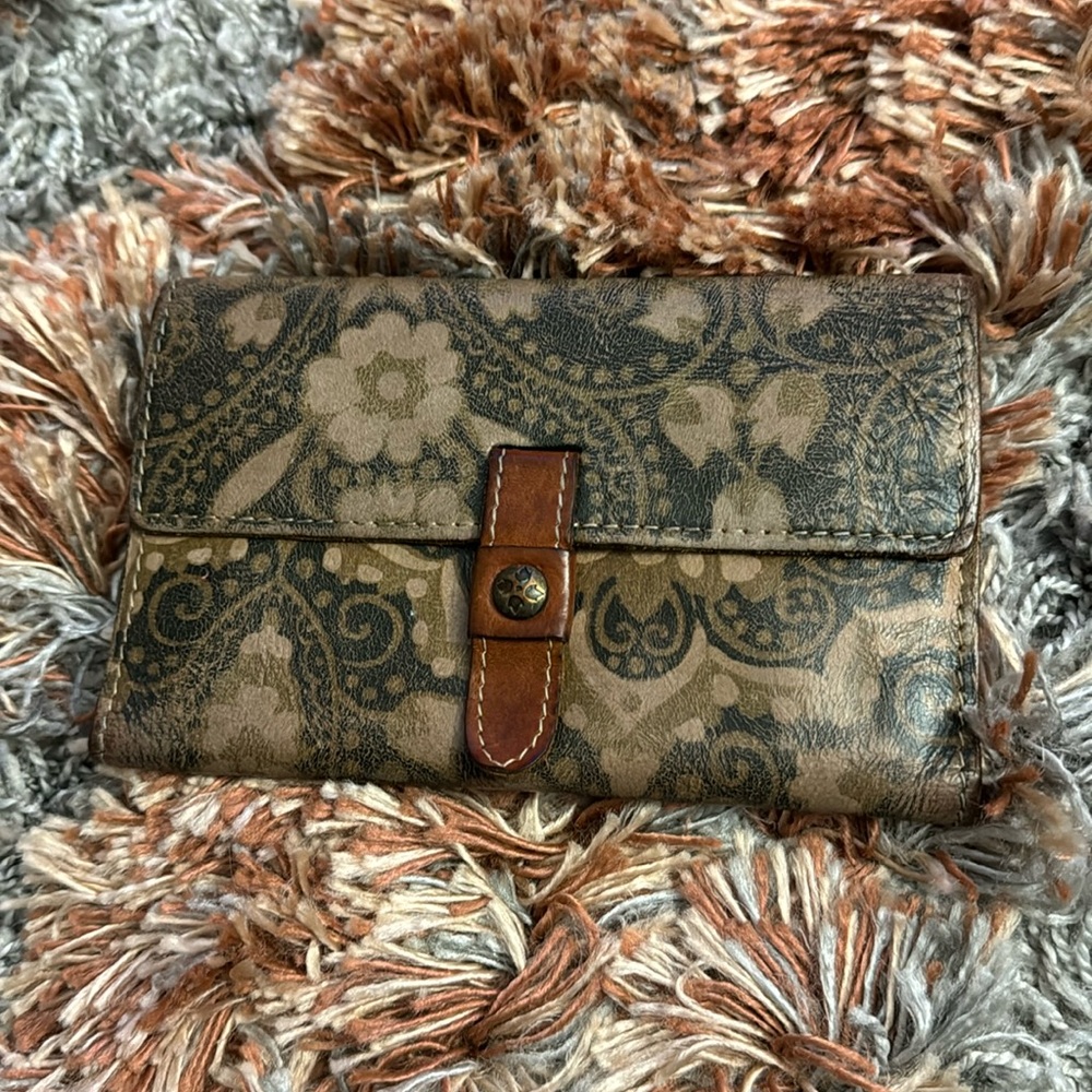Patricia Nash authentic Italian leather wallet